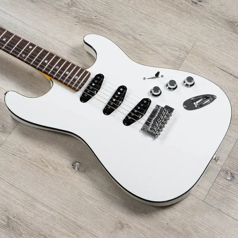 While Supplies Last Fender Aerodyne Special Stratocaster Guitar, Rosewood Fretboard, Bright White
