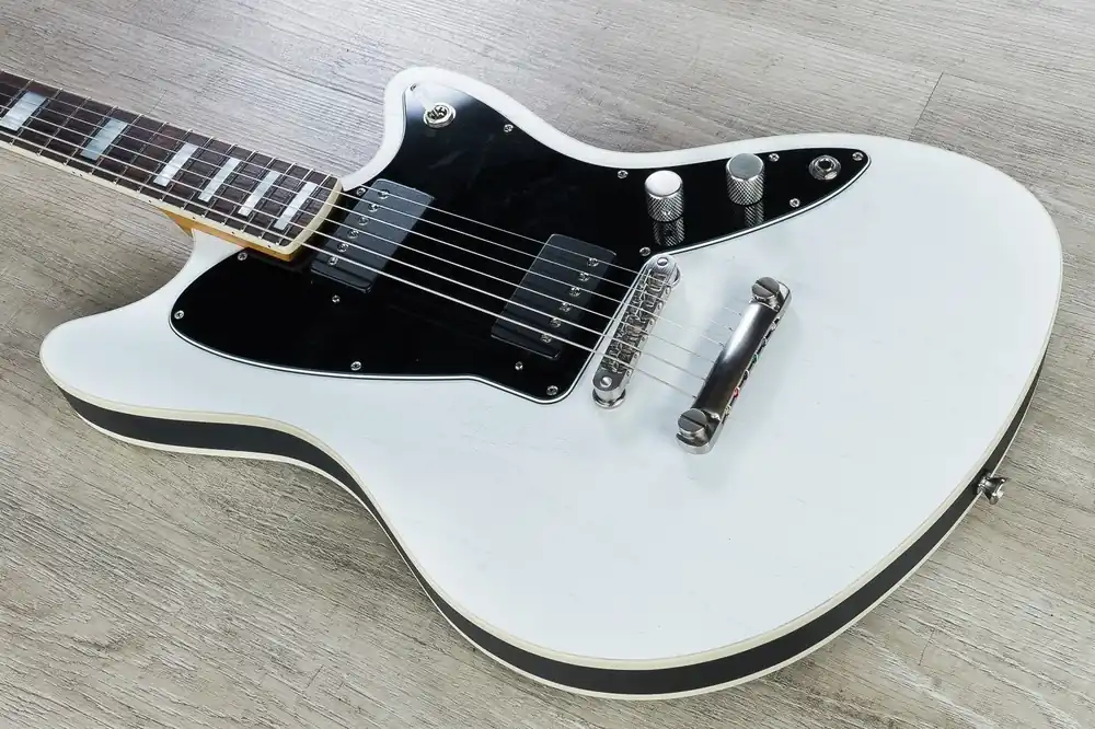 Exclusive Jennings Guitars Voyager Ash Body, Bare Knuckle Mule Pickups - Tuxedo White