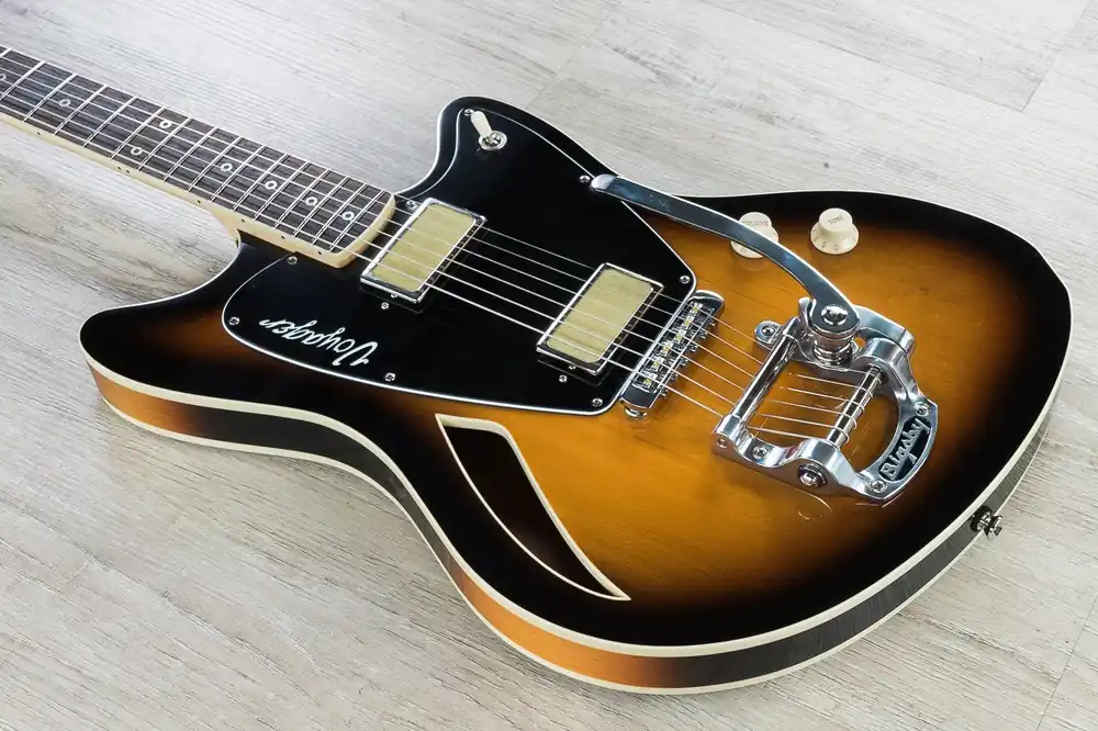 Viral Jennings Voyager Electric Guitar, Rosewood Fretboard, Bigsby with Roller Bridge - Sunburst