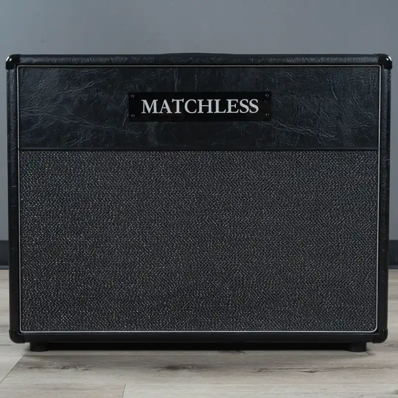 Best Seller Matchless ESD 212 2x12Open-Back Guitar Amp Speaker Cabinet, Silver & Black