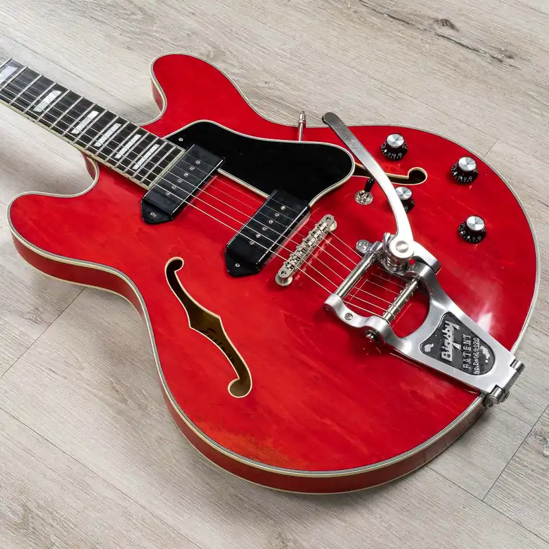 Eastman T64/v Hollowbody Guitar, Ebony Fretboard, Bigsby B7, Antique Red Bulk Order