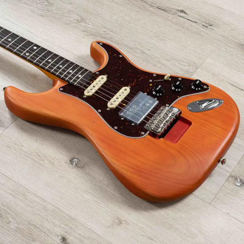Must Have Fender Michael Landau Signature Coma Stratocaster Guitar, Rosewood Fretboard, Coma Red