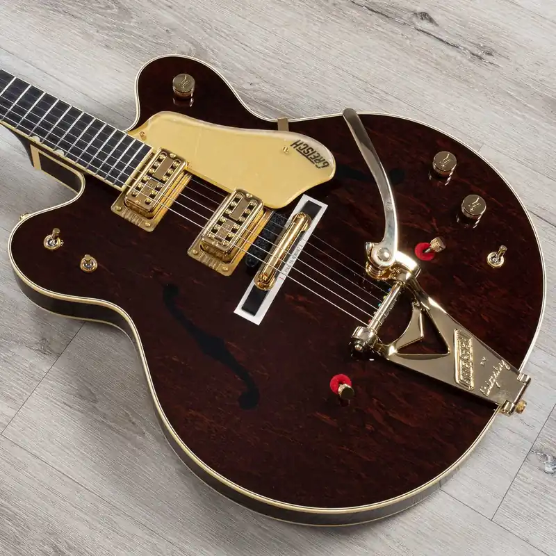Gretsch G6122T-62 Vintage Select '62 Chet Atkins Country Gentleman Guitar with Bigsby, Walnut Stain Must Have
