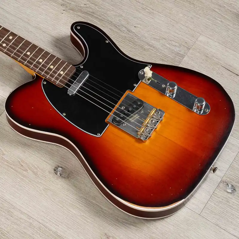 Top Pick Fender Jason Isbell Custom Telecaster Guitar, Rosewood, 3-Color Chocolate Burst