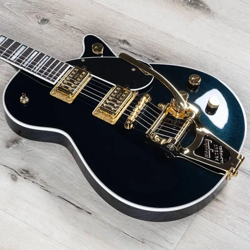 Gretsch G6228TG Players Edition Jet BT Guitar with Bigsby and Gold Hardware, Ebony Fretboard, Midnight Sapphire Luxury