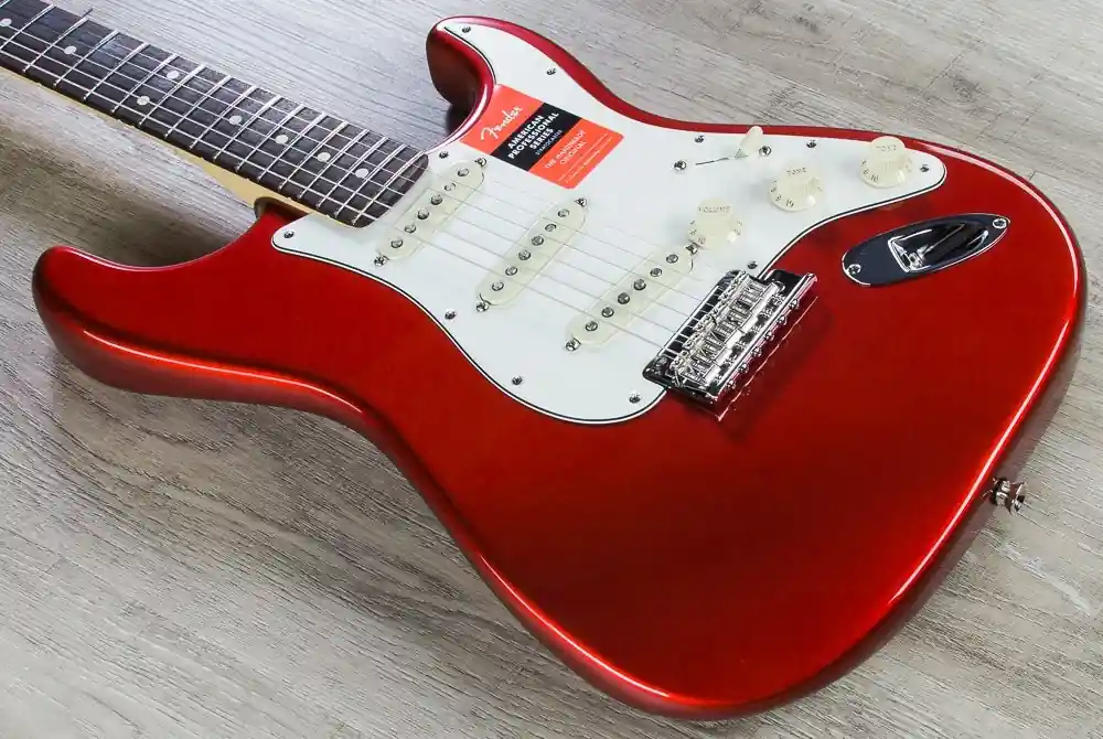 Fender American Pro Stratocaster Electric Guitar, Rosewood Fingerboard, Elite Molded Case - Candy Apple Red Original