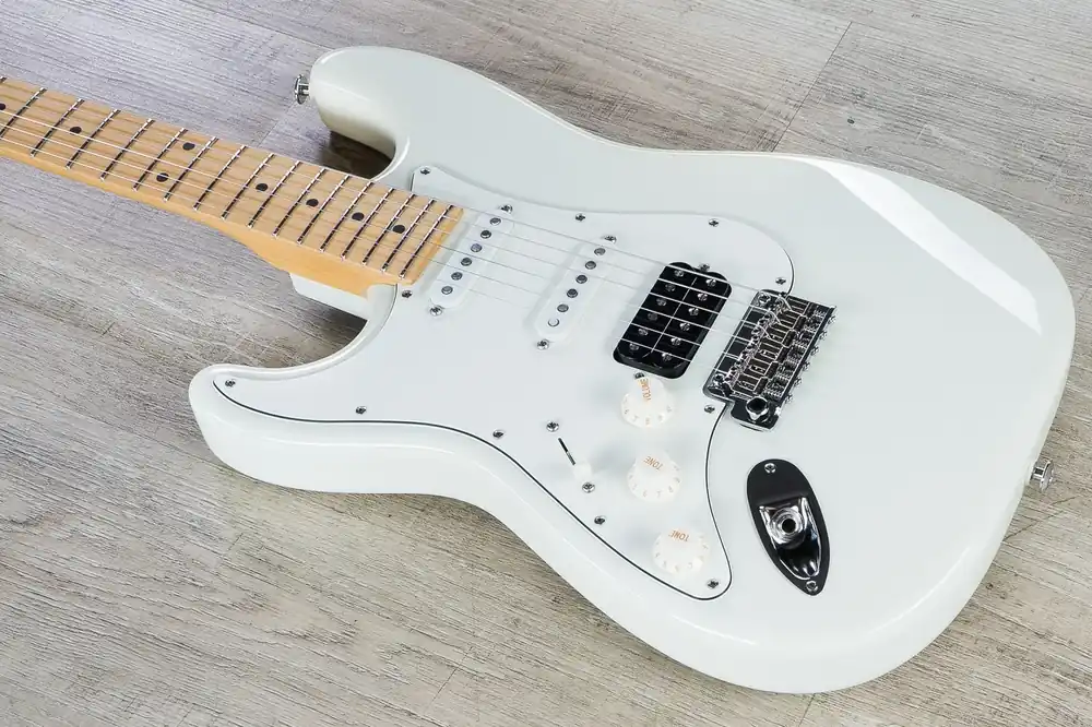 Suhr CP-L-OWH-TM-HSS Left Handed Classic Pro, Tinted Maple Fingerboard, HSS, Electric Guitar - Olympic White Luxury