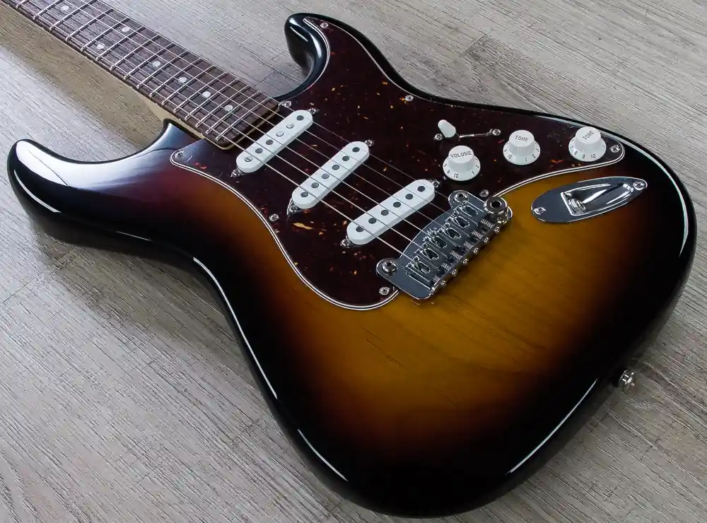 Hot Deal G&L USA Legacy Electric Guitar, Rosewood Fingerboard, Hard Case - 3-Tone Sunburst