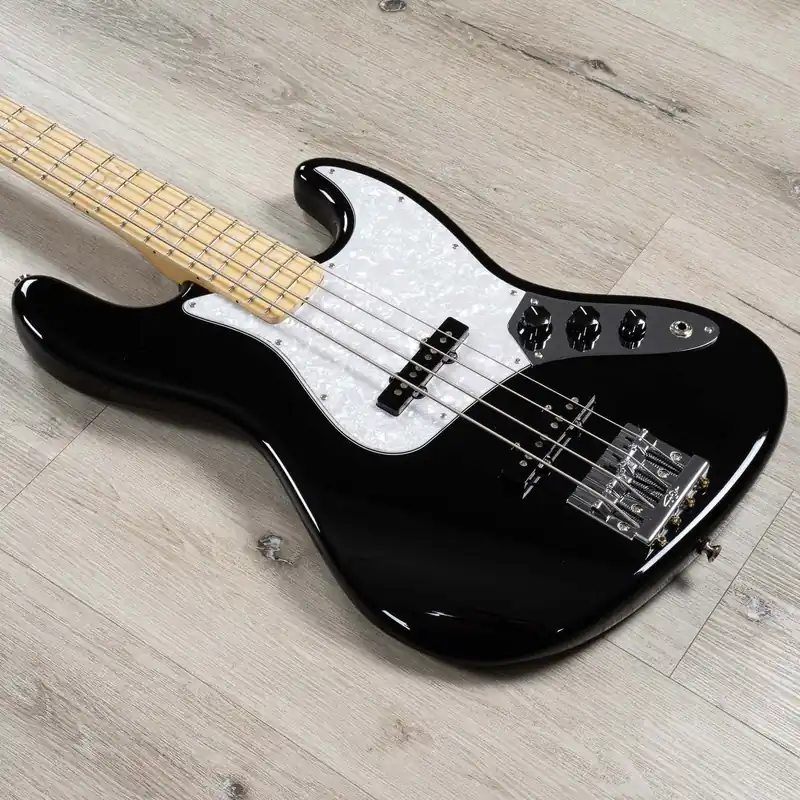 Hassle-Free Returns Fender USA Geddy Lee Signature Jazz Bass, Maple Fingerboard, Black