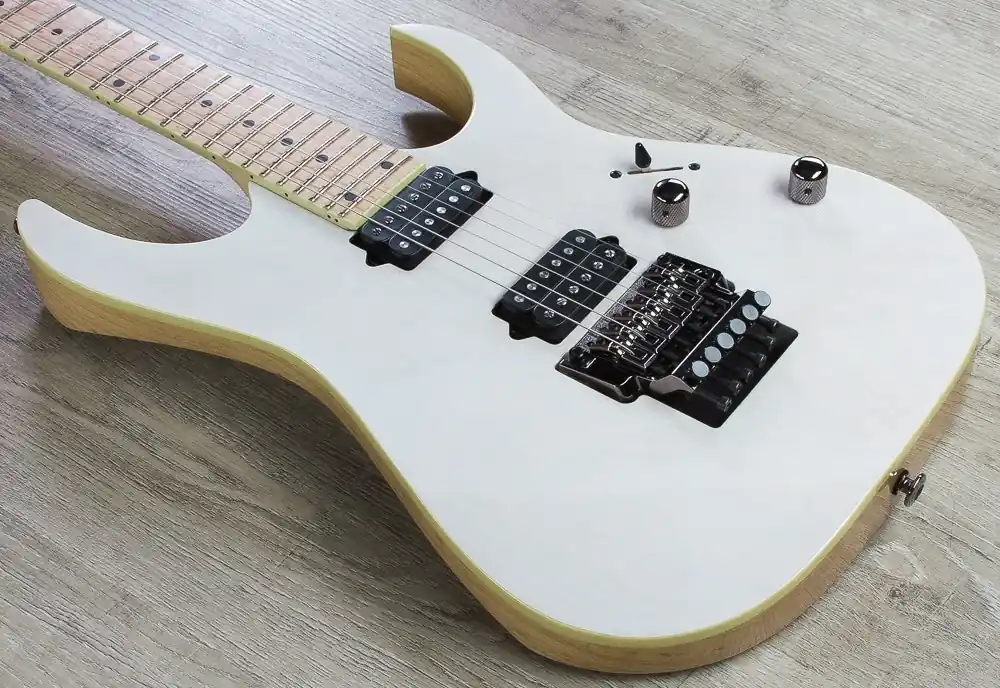 Ibanez RG652AHM-AWD RG Series Electric Guitar with Case - Antique White Blonde Fan Favorite