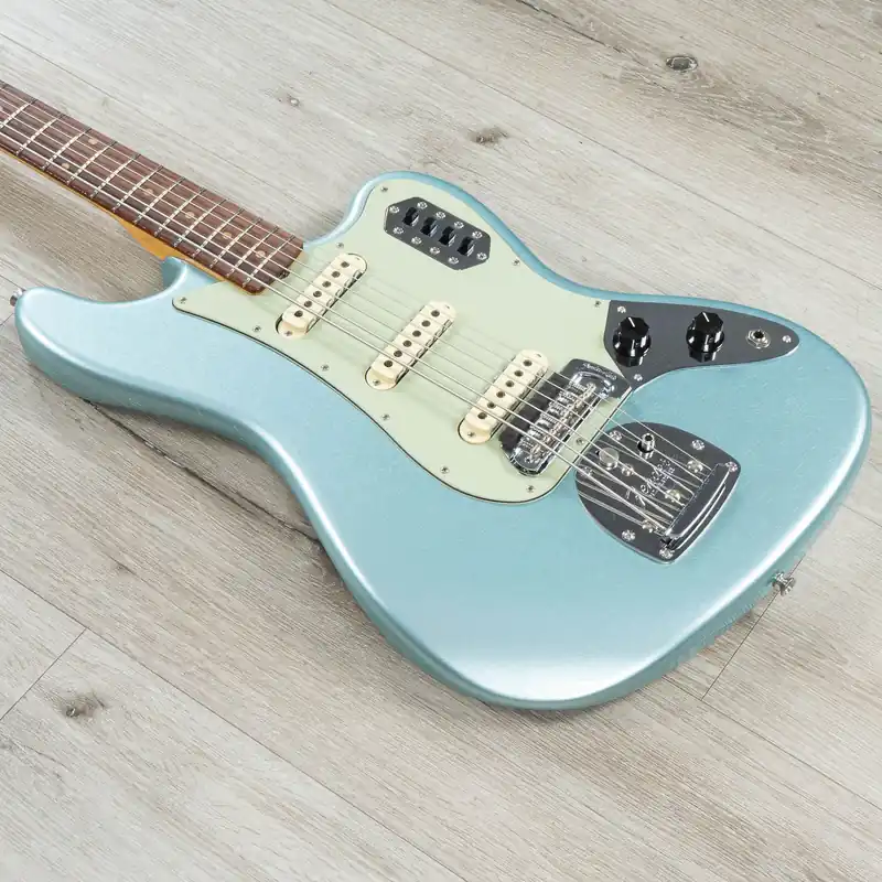 Crafted Fender Custom Shop Bass VI DLX Closet Classic 6-String Bass, Rosewood Fretboard, Aged Firemist Silver