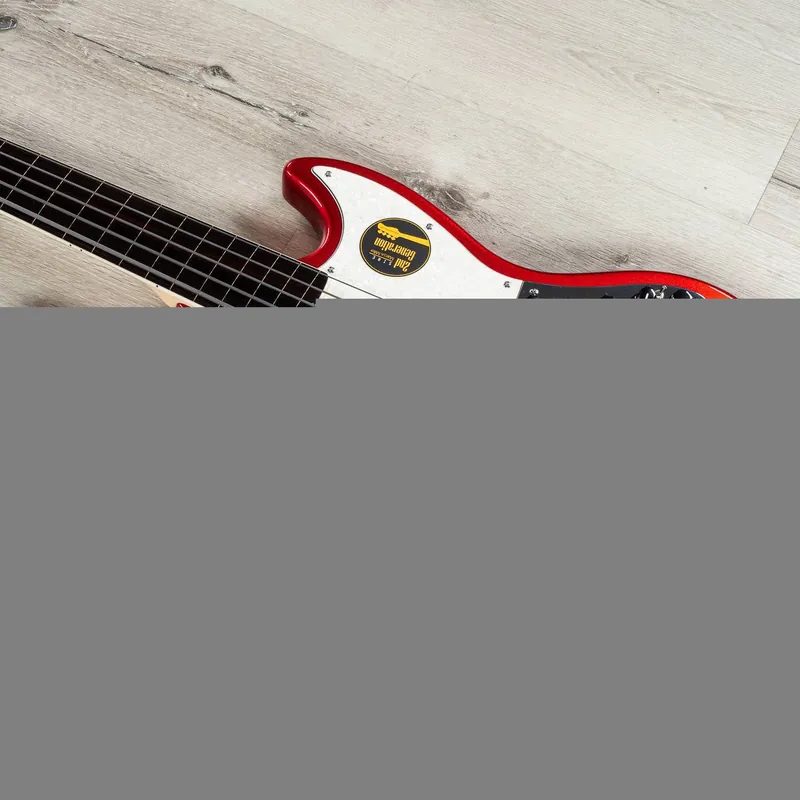 Last Chance Sire Marcus Miller V7 2nd Gen Bass Guitar, Alder, 5-String, Fretless, BMR Red