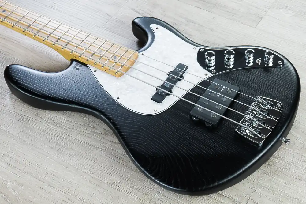 Sandberg California II TM-4 4-String Electric Bass, Maple Fretboard, Gig Bag - Black Genuine