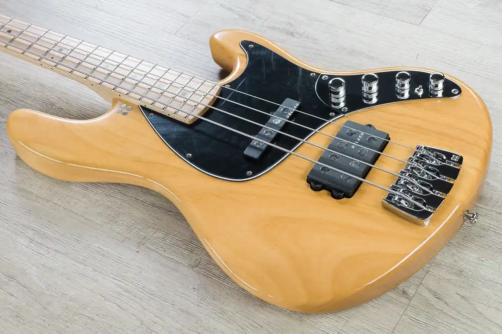 Sandberg California II TM-4 4-String Electric Bass, Maple Fretboard, Gig Bag - Natural Exclusive Offer