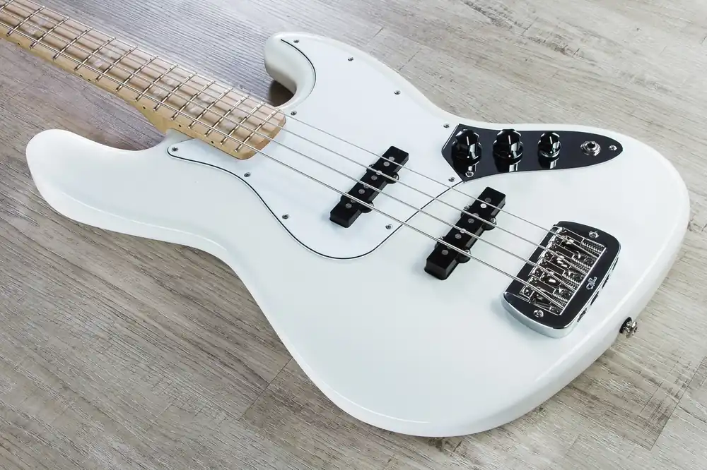 G&L USA JB 4-String Electric Bass, Maple Fingerboard, Hard Case - Alpine White Holiday Sale