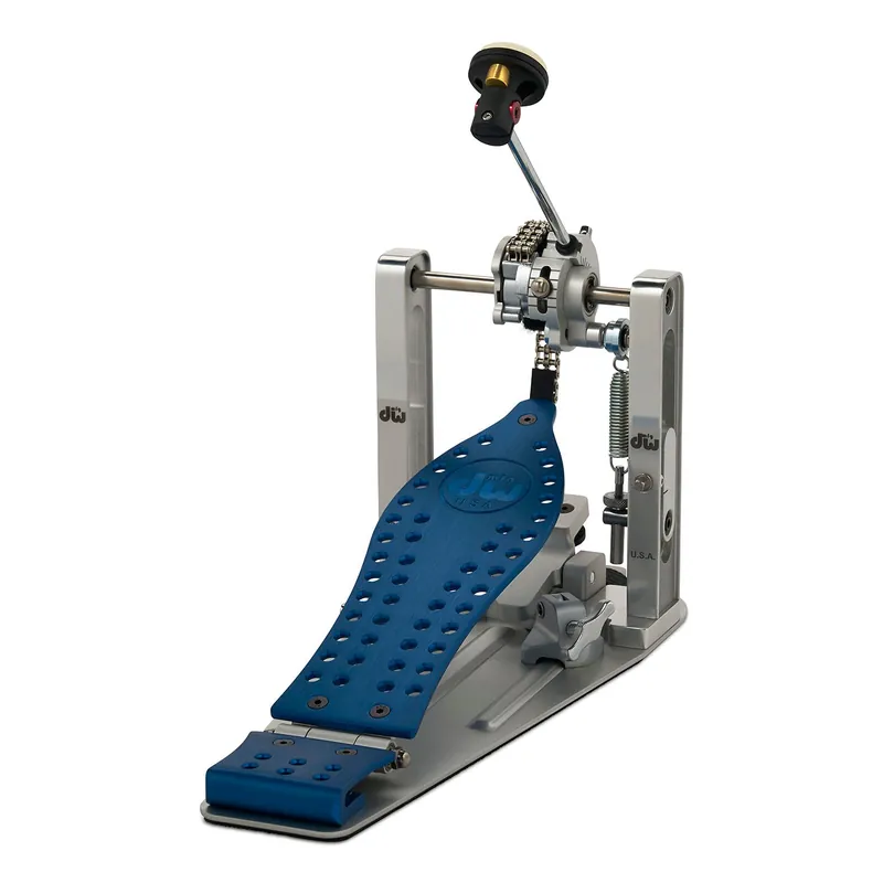 DW Drum Workshop DWCPMCDBL MCD Machined Chain Drive Single Pedal, Blue Footboard Free Shipping
