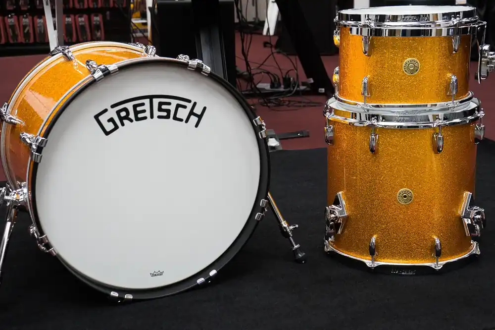 Reduced Price Gretsch USA Broadkaster 3-Piece Drum Kit - Gold Sparkle (16x20Kick, 8x12Tom, 14x14Floor Tom)