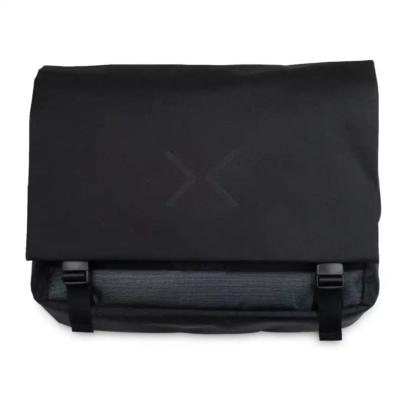 Affordable Line 6 HX Messenger Bag for HX Stomp XL, HX Stomp, and HX Effects