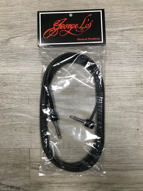 Editor’s Pick George L's 155 Instrument Cable, TS 1/4Straight to Right-Angle, Black - 15ft