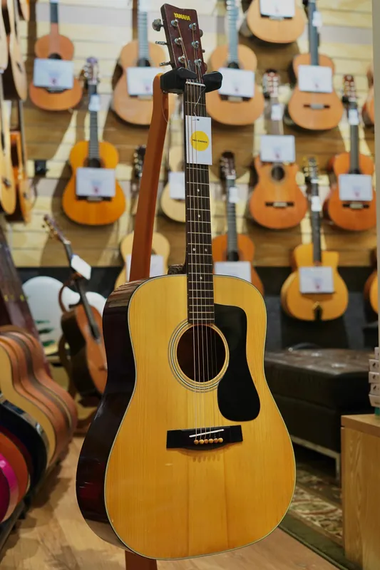 *PREOWNED* Yamaha Japan FG151B Acoustic Guitar 1980's Limited Edition