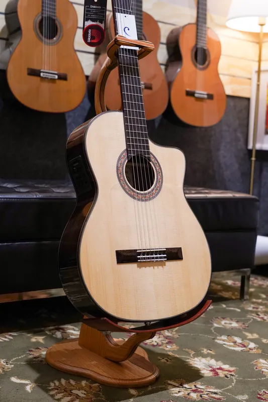 Today Only ORION Flamenco Guitar Spruce Rosewood OFG90SR-CE w/ Pickup