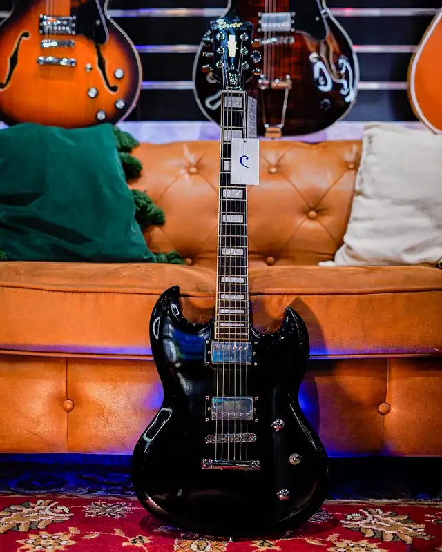 Grote "SG" Series Electric Guitar in Gloss Black Viral