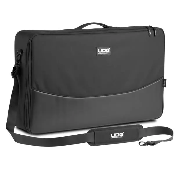 Hassle-Free Returns UDG Urbanite MIDI Controller Sleeve Large U7102BL