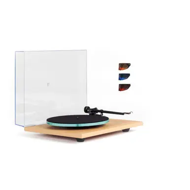 Limited Edition Rega Planar 3 Turntable (2MR MM Phono Cartridge)